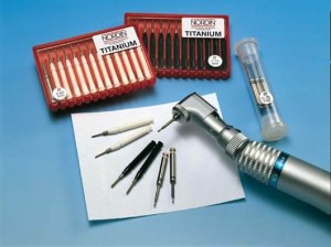 Titanium Dentine Stifte weiß oder schwarz, verschiedene Ausführungen